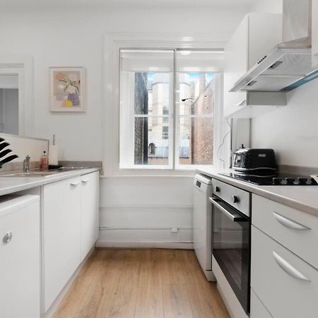 2 Bed Piccadilly Apartment 3 Londra Esterno foto