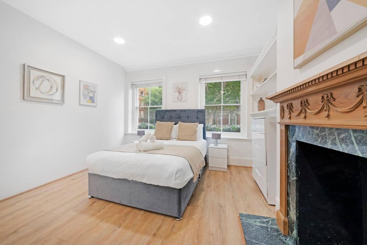 2 Bed Piccadilly Apartment 3 Londra Esterno foto